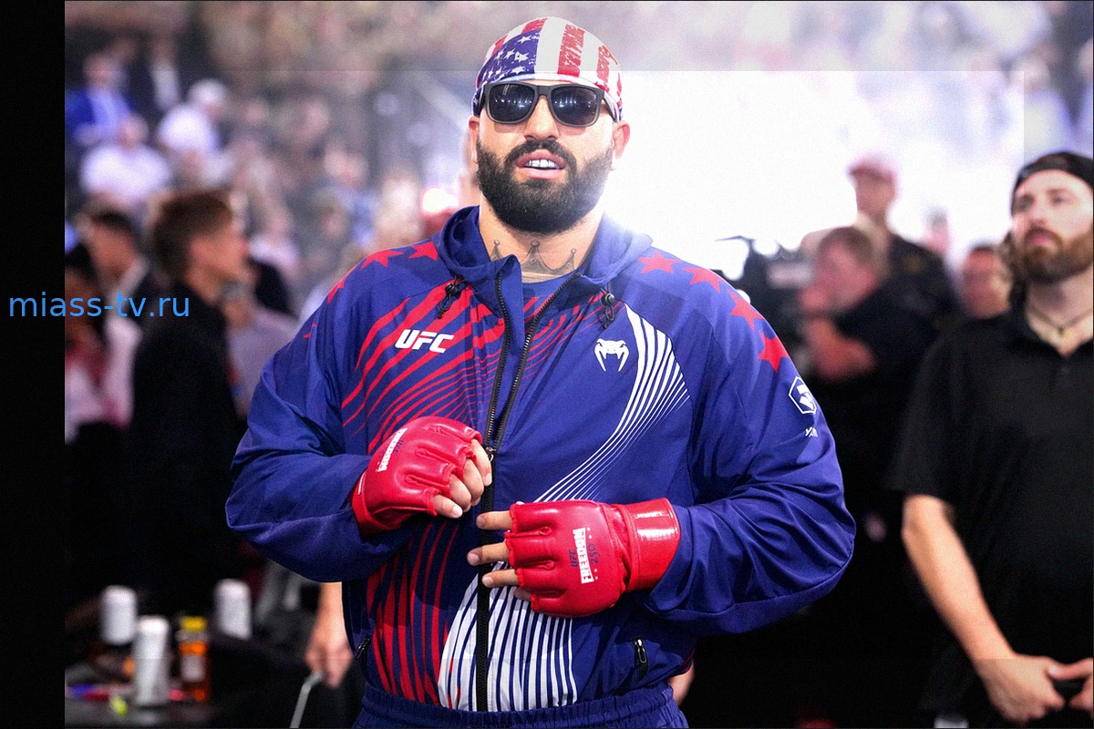 UFC: Джош Хокит сделал спорное заявление после победы на лужайке Белого дома